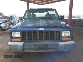 2000 Jeep Cherokee SE with VIN 1J4FT28S9YL243720, listed as a IAAI auction lot 42691462 with 196,522 mi miles and . Bid and sale history available at DreamBid. Image 6.