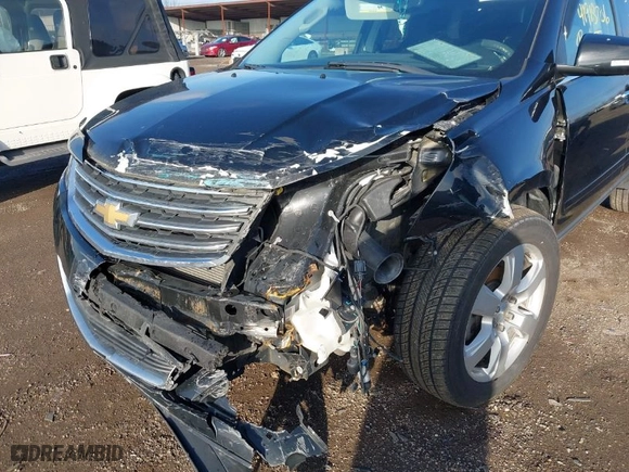 2016 Chevrolet Traverse LT with VIN 1GNKRGKD4GJ302331, listed as a IAAI auction lot 41918706 with 72,823 mi miles. Bid and sale history available at carsss.com. Image 6.