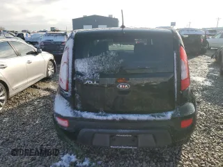 2012 Kia Soul with VIN KNDJT2A58C7745351, listed as a Copart auction lot 46254015 with 135,323 mi miles and Salvage Title. Bid and sale history available at carsss.com. Image 6.