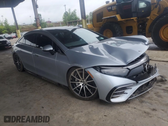 2022 Mercedes-Benz EQS with VIN W1KCG2DB6NA009227, listed as a Copart auction lot 53976294 with 0 mi miles and Salvage Title. Bid and sale history available at carsss.com. Image 4.