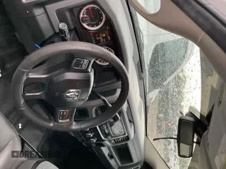 2018 Ram 2500 Tradesman z VIN 3C6TR4CT3JG277388, wystawiony jako IAAI lot #41964595 z przebiegiem 178 210 mil mil oraz . Historia ofert i sprzedaży dostępna na DreamBid. Obrazek 1.