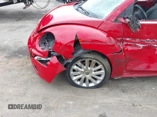 2008 Volkswagen Beetle SE с VIN 3VWRF31Y48M407840, выставлен на аукционе IAAI как лот 42381696 с пробегом 148 892 миль миль и . История ставок и продаж доступна на DreamBid. Изображение 6.
