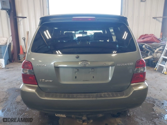 2007 Toyota Highlander w/3rd Row with VIN JTEEP21A670220737, listed as a IAAI auction lot 41735805 with 217,994 mi miles. Bid and sale history available at carsss.com. Image 16.