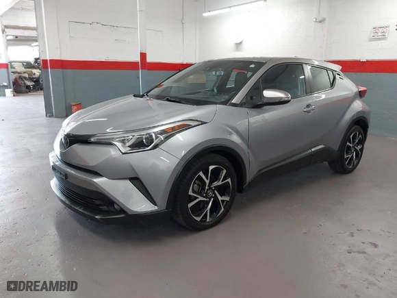 2018 Toyota C-HR XLE with VIN NMTKHMBX0JR015680, listed as a IAAI auction lot 41987642 with 80,367 mi miles. Bid and sale history available at carsss.com. Image 2.