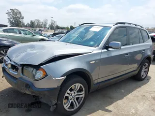 2005 BMW X3 3.0i z VIN WBXPA934X5WD04512, wystawiony jako IAAI lot #42138621 z przebiegiem 156 197 mil mil oraz . Historia ofert i sprzedaży dostępna na DreamBid. Obrazek 2.