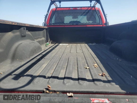 2018 Ram 1500 Tradesman z VIN 3C6JR6DG3JG162617, wystawiony jako Copart lot #59035045 z przebiegiem 208 164 mil mil oraz Czysty tytuł • Clean title. Historia ofert i sprzedaży dostępna na DreamBid. Obrazek 10.