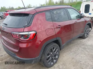 2021 Jeep Compass 80th Anniversary with VIN 3C4NJDEB9MT551945, listed as a IAAI auction lot 42241600 with 33,020 mi miles and . Bid and sale history available at DreamBid. Image 4.