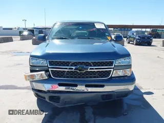 2007 Chevrolet Silverado 1500 LS with VIN 2GCEC13V771133752, listed as a IAAI auction lot 41767688 with 253,845 mi miles and . Bid and sale history available at DreamBid. Image 12.