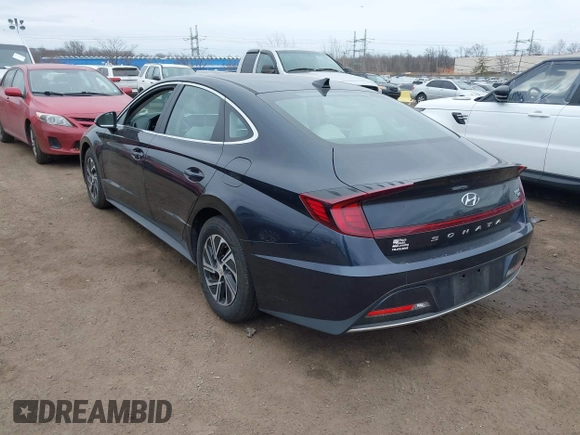 2021 Hyundai Sonata Hybrid Blue with VIN KMHL24JJXMA035579, listed as a IAAI auction lot 41688249 with 31,726 mi miles. Bid and sale history available at carsss.com. Image 3.