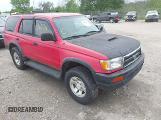 1997 Toyota 4Runner SR5 z VIN JT3HN86R0V0055441, wystawiony jako IAAI lot #42341034 z przebiegiem 184 397 mil mil oraz . Historia ofert i sprzedaży dostępna na DreamBid. Obrazek 1.