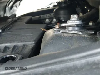 2007 BMW 3 Series 328xi z VIN WBAVC73557KP31063, wystawiony jako IAAI lot #43520074 z przebiegiem 117 686 mil mil oraz . Historia ofert i sprzedaży dostępna na DreamBid. Obrazek 19.