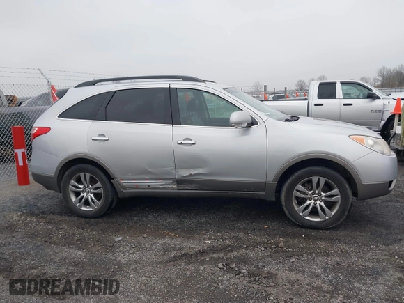 2012 Hyundai Veracruz Limited z VIN KM8NU4CC4CU190899, wystawiony jako IAAI lot #41511662 z przebiegiem 201 617 mil mil oraz . Historia ofert i sprzedaży dostępna na DreamBid. Obrazek 13.