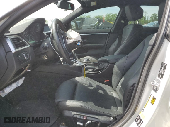 2019 BMW 4 Series 430i xDrive with VIN WBA4J3C53KBL08260, listed as a Copart auction lot 57282725 with 62,640 mi miles and Salvage title. Bid and sale history available at DreamBid. Image 7.