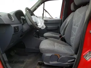 2011 Ford Transit Connect XLT z VIN NM0LS7BN7BT042821, wystawiony jako Copart lot #54346645 z przebiegiem 90 567 mil mil oraz Szkoda całkowita • Salvage title. Historia ofert i sprzedaży dostępna na DreamBid. Obrazek 7.