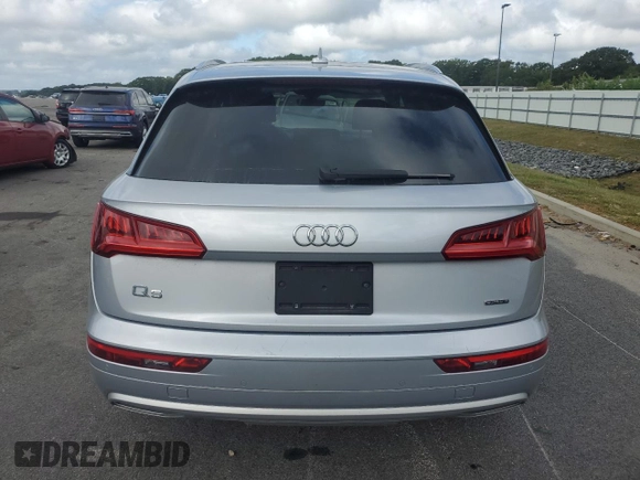 2020 Audi Q5 Premium Plus with VIN WA1BNAFYXL2051344, listed as a Copart auction lot 70340064 with 60,985 mi miles and Salvage Title. Bid and sale history available at carsss.com. Image 6.