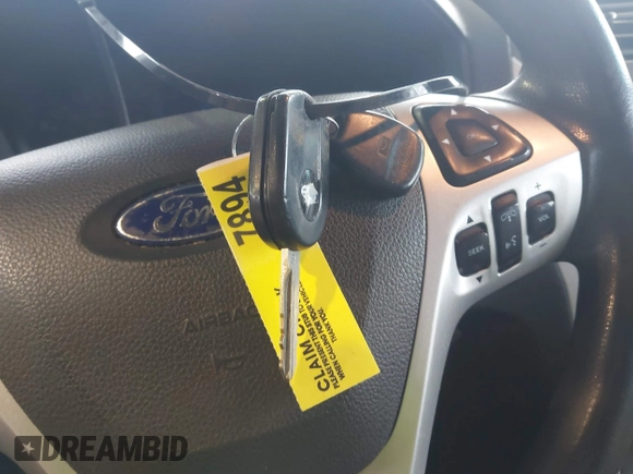 2014 Ford Explorer with VIN 1FM5K8B83EGB31774, listed as a IAAI auction lot 41540918 with 209,218 mi miles and . Bid and sale history available at carsss.com. Image 11.