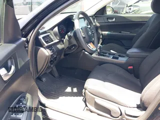 2020 Kia Optima LX with VIN 5XXGT4L32LG420025, listed as a IAAI auction lot 42288132 with 69,729 mi miles and . Bid and sale history available at DreamBid. Image 5.