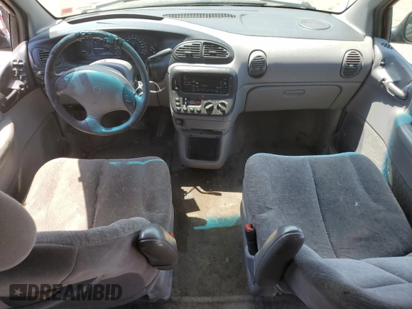 2000 Dodge Caravan SE with VIN 1B4GP44R7YB779226, listed as a Copart auction lot 56919784 with 202,679 mi miles and Salvage Title. Bid and sale history available at DreamBid. Image 8.
