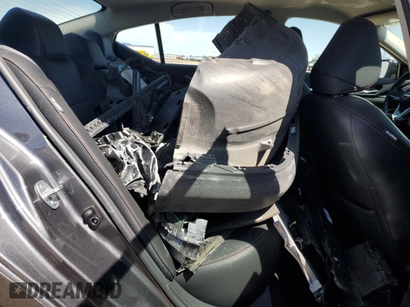 2024 Nissan Altima SR z VIN 1N4BL4CV5RN421894, wystawiony jako Copart lot #53443325 z przebiegiem 9 350 mil mil oraz Szkoda całkowita • Salvage title. Historia ofert i sprzedaży dostępna na DreamBid. Obrazek 10.