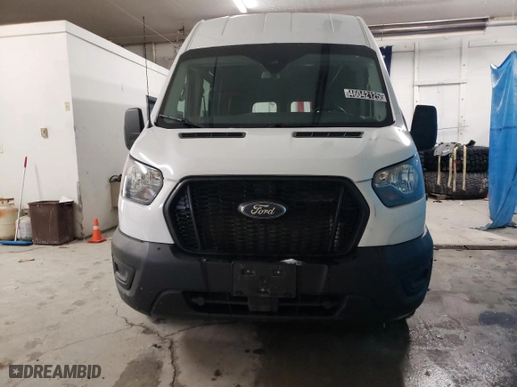 2023 Ford Transit Cargo Van with VIN 1FTBR3X84PKA83703, listed as a Copart auction lot 46042125 with 27,620 mi miles and Clean Title. Bid and sale history available at carsss.com. Image 5.