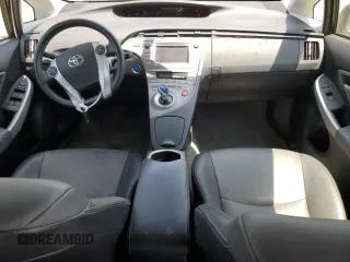2013 Toyota Prius One with VIN JTDKN3DU1D5627145, listed as a Copart auction lot 62222195 with 197,656 mi miles and Salvage title. Bid and sale history available at DreamBid. Image 8.