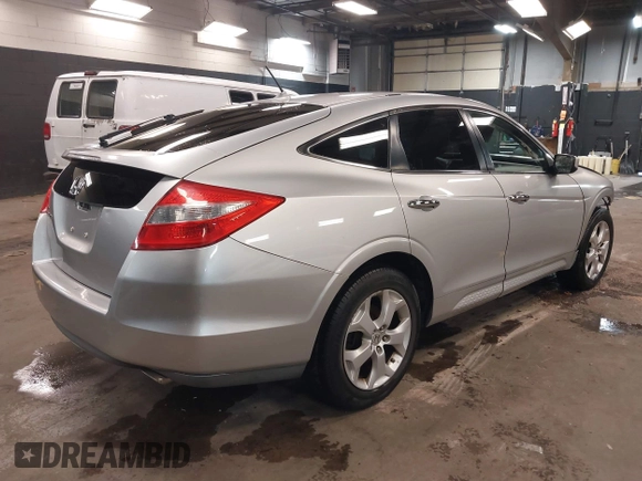 2010 Honda Crosstour EX-L z VIN 5J6TF1H52AL002179, wystawiony jako IAAI lot #41867977 z przebiegiem 145 941 mil mil oraz . Historia ofert i sprzedaży dostępna na DreamBid. Obrazek 4.