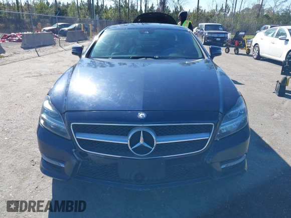 2013 Mercedes-Benz CLS-Class CLS 550 with VIN WDDLJ9BB7DA074616, listed as a IAAI auction lot 41750371 with 112,898 mi miles. Bid and sale history available at carsss.com. Image 6.