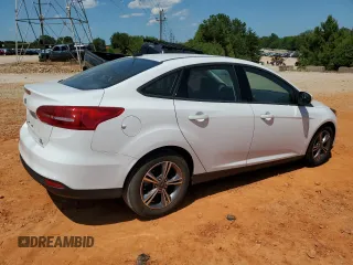 2018 Ford Focus SE with VIN 1FADP3FE9JL264664, listed as a Copart auction lot 61726905 with 28,471 mi miles and Salvage title. Bid and sale history available at DreamBid. Image 3.