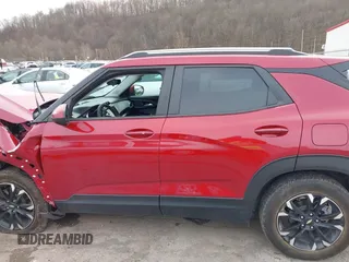 2021 Chevrolet TrailBlazer LT with VIN KL79MPS26MB065526, listed as a IAAI auction lot 40937877 with 14,789 mi miles. Bid and sale history available at carsss.com. Image 15.
