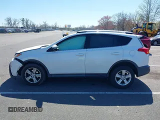 2013 Toyota RAV4 XLE with VIN 2T3RFREV7DW081319, listed as a IAAI auction lot 42066565 with 138,693 mi miles and . Bid and sale history available at carsss.com. Image 14.