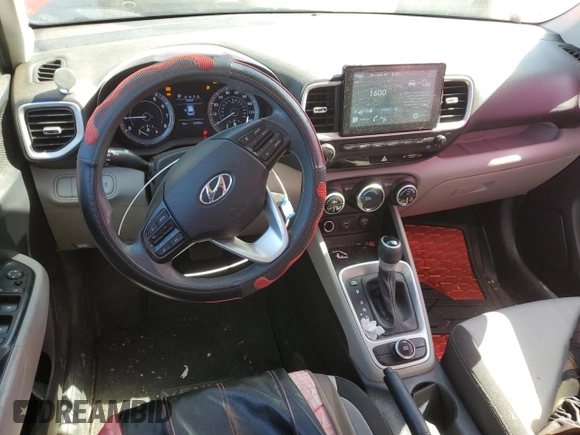 2020 Hyundai Venue SEL with VIN KMHRC8A33LU030429, listed as a Copart auction lot 61128325 with 50,988 mi miles and Salvage title. Bid and sale history available at DreamBid. Image 8.