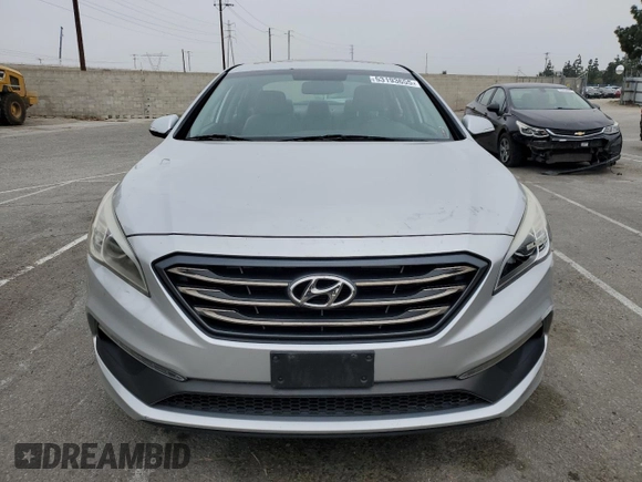 2016 Hyundai Sonata Sport with VIN 5NPE34AF0GH342939, listed as a Copart auction lot 53193655 with 69,352 mi miles and Clean Title. Bid and sale history available at DreamBid. Image 5.