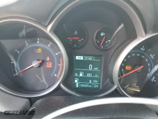 2014 Chevrolet Cruze LS with VIN 1G1PB5SHXE7343270, listed as a Copart auction lot 46643535 with 186,689 mi miles and Clean Title. Bid and sale history available at carsss.com. Image 9.