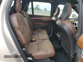 2024 Volvo XC90 Plus Bright Theme z VIN YV4062PE9R1169336, wystawiony jako Copart lot #56022465 z przebiegiem 8 129 mil mil oraz Szkoda całkowita • Salvage title. Historia ofert i sprzedaży dostępna na DreamBid. Obrazek 11.