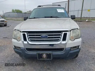 2010 Ford Explorer Sport Trac XLT z VIN 1FMEU3BE3AUA02528, wystawiony jako IAAI lot #41940283 z przebiegiem 96 049 mil mil oraz . Historia ofert i sprzedaży dostępna na DreamBid. Obrazek 12.