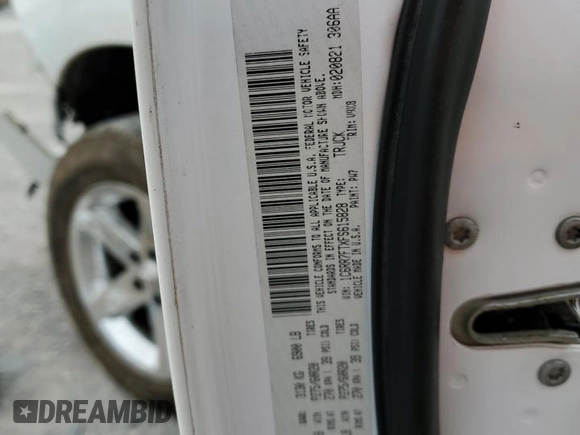 2015 Ram 1500 Express с VIN 1C6RR7FTXFS615828, выставлен на аукционе Copart как лот 61465325 с пробегом 217 046 миль миль и Чистый • Clean title. История ставок и продаж доступна на DreamBid. Изображение 13.