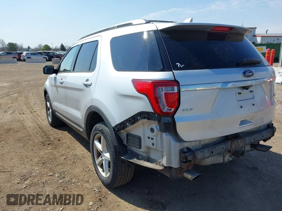 2017 Ford Explorer XLT with VIN 1FM5K8D85HGC53358, listed as a IAAI auction lot 42042665 with 97,807 mi miles and . Bid and sale history available at carsss.com. Image 3.