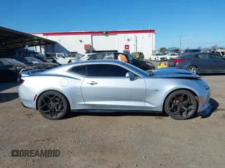 2018 Chevrolet Camaro 2SS with VIN 1G1FH1R79J0141183, listed as a IAAI auction lot 41646172 with 55,818 mi miles and . Bid and sale history available at DreamBid. Image 13.
