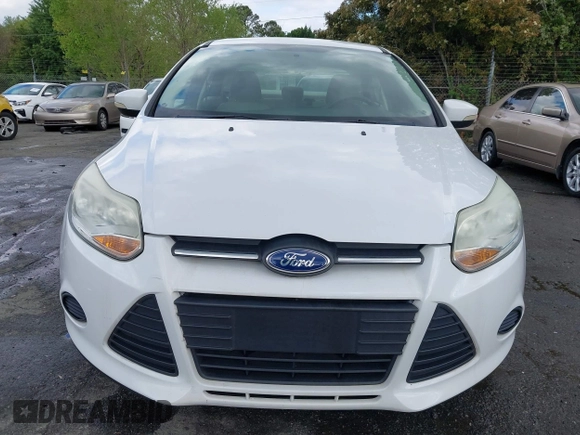 2013 Ford Focus SE with VIN 1FADP3F2XDL240898, listed as a IAAI auction lot 41975481 with 131,304 mi miles. Bid and sale history available at carsss.com. Image 12.