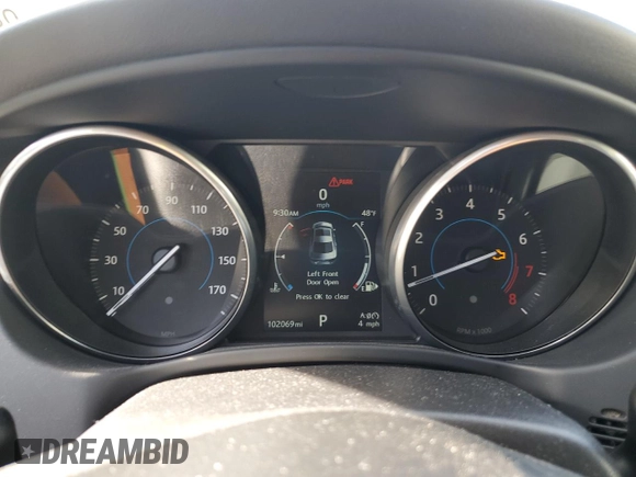 2017 Jaguar XE 25t Premium with VIN SAJAD4BGXHA954787, listed as a Copart auction lot 41871835 with 102,069 mi miles and Salvage Title. Bid and sale history available at carsss.com. Image 9.
