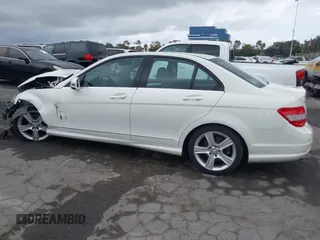 2011 Mercedes-Benz C 300 Sport с VIN WDDGF5EBXBR146530, выставлен на аукционе IAAI как лот 40389541 с пробегом 108 831 миль миль и . История ставок и продаж доступна на DreamBid. Изображение 14.