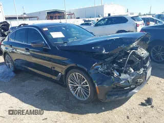 2019 BMW 5 Series 530i with VIN WBAJA5C55KWW34245, listed as a IAAI auction lot 41727276 with 91,138 mi miles. Bid and sale history available at carsss.com. Image 1.