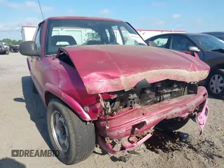 1995 GMC Sonoma z VIN 1GTCS19Z1S8510487, wystawiony jako IAAI lot #42166454 z przebiegiem 331 424 mil mil oraz . Historia ofert i sprzedaży dostępna na DreamBid. Obrazek 6.