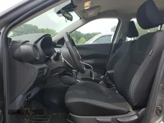 2021 Nissan Kicks S z VIN 3N1CP5BV7ML565422, wystawiony jako Copart lot #57024525 z przebiegiem 46 747 mil mil oraz Szkoda całkowita • Salvage title. Historia ofert i sprzedaży dostępna na DreamBid. Obrazek 7.