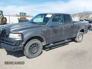 2004 Ford F-150 XLT with VIN 1FTPX14554NC14612, listed as a IAAI auction lot 41890306 with 208,248 mi miles. Bid and sale history available at carsss.com. Image 2.