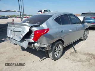 2016 Nissan Versa SV z VIN 3N1CN7AP6GL830257, wystawiony jako IAAI lot #41866021 z przebiegiem 129 051 mil mil oraz . Historia ofert i sprzedaży dostępna na DreamBid. Obrazek 4.
