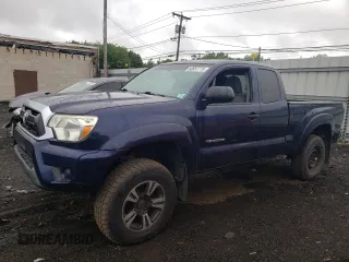 2012 Toyota Tacoma with VIN 5TFUX4EN5CX015596, listed as a Copart auction lot 60657775 with 232,586 mi miles and Salvage title. Bid and sale history available at DreamBid. Image 1.