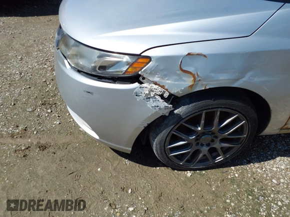 2010 Kia Forte SX с VIN KNAFW4A39A5066069, выставлен на аукционе IAAI как лот 39967432 с пробегом 174 967 миль миль и . История ставок и продаж доступна на DreamBid. Изображение 12.