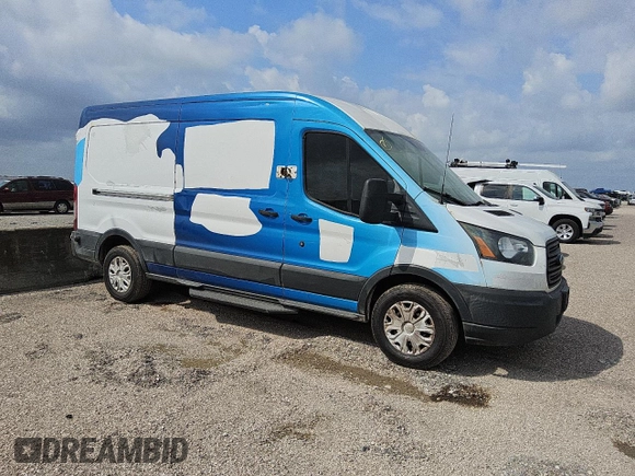 2018 Ford Transit with VIN 1FTBW2CM5JKA36466, listed as a Copart auction lot 54020275 with 160,894 mi miles and Clean Title. Bid and sale history available at carsss.com. Image 4.