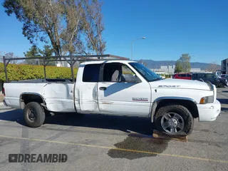 1999 Dodge Ram 2500 with VIN 1B7KC2365XJ625526, listed as a IAAI auction lot 41753846 with 223,271 mi miles. Bid and sale history available at carsss.com. Image 13.